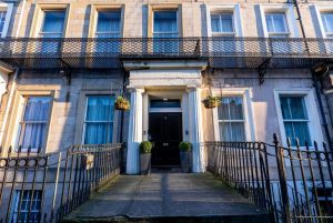 Cairn Hotel