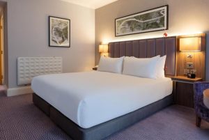 Edinburgh Airport Double Tree By Hilton