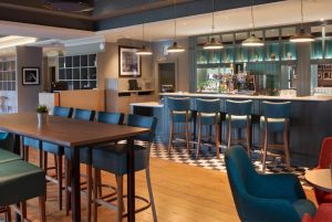 Edinburgh Airport Double Tree By Hilton